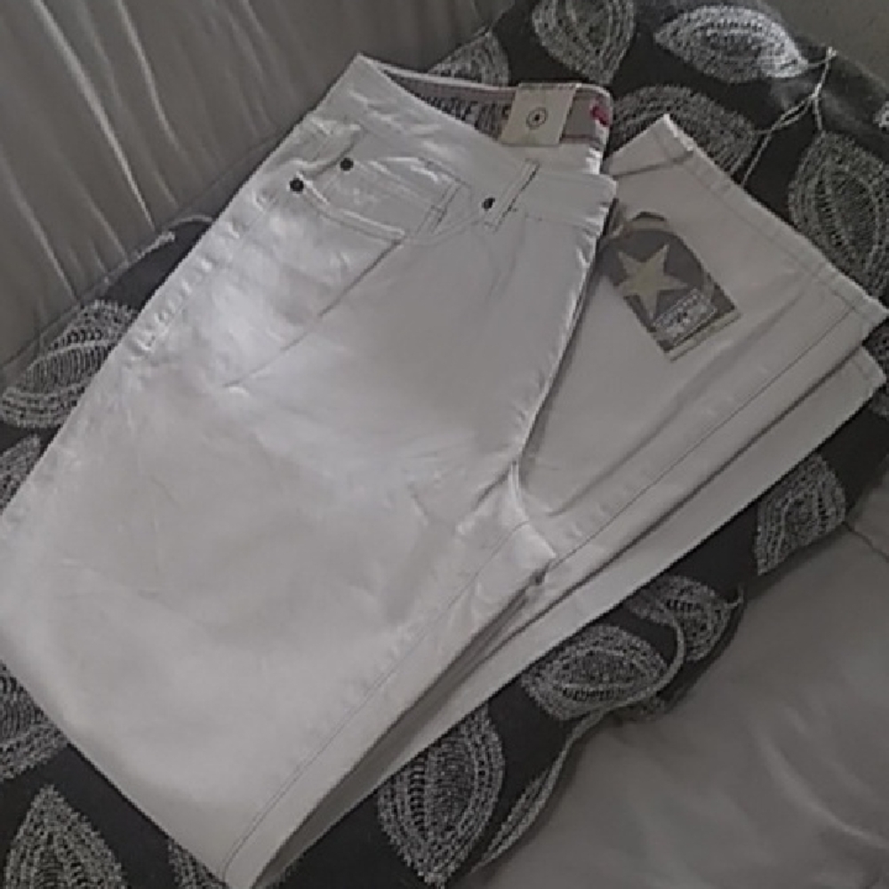 Converse Men's Slim White Jeans